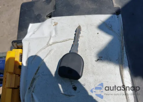 2002 Buick Lesabre Limited z USA, uszkodzony, nr VIN 1G4HR54K92U160256